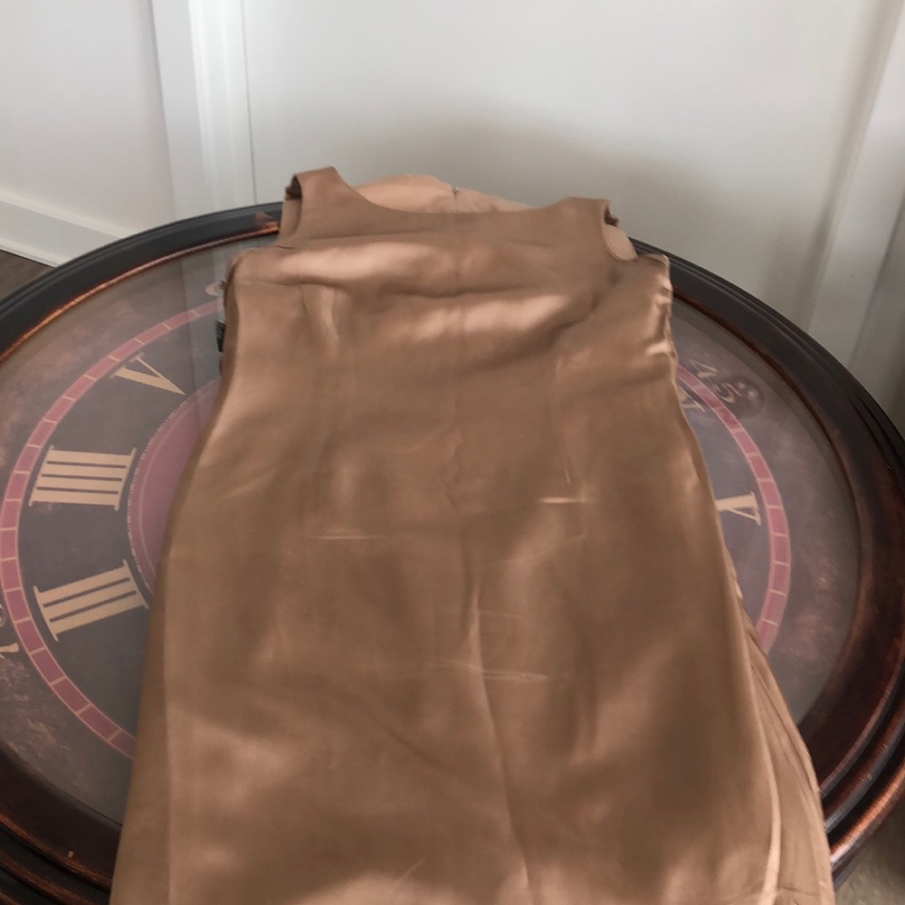 Albert Nipon Tan Short sleeve dress $60 Size 8 - Picture 4 of 8